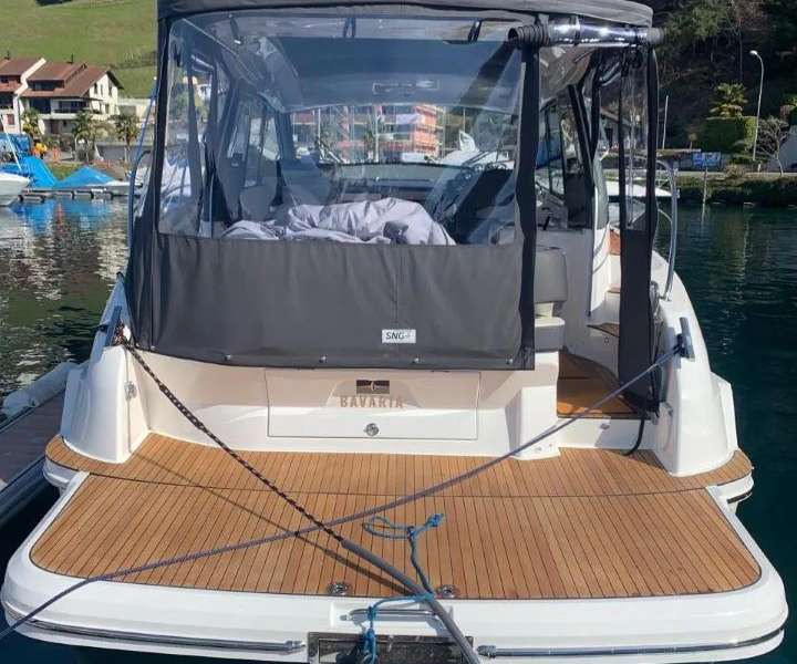 Bateaux à moteur Bavaria Sport 360 HT