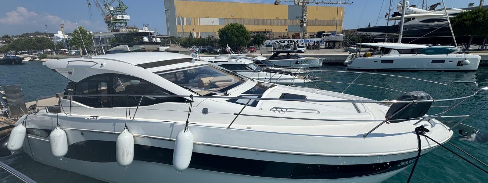 Łódź Motorowa Bavaria SR41