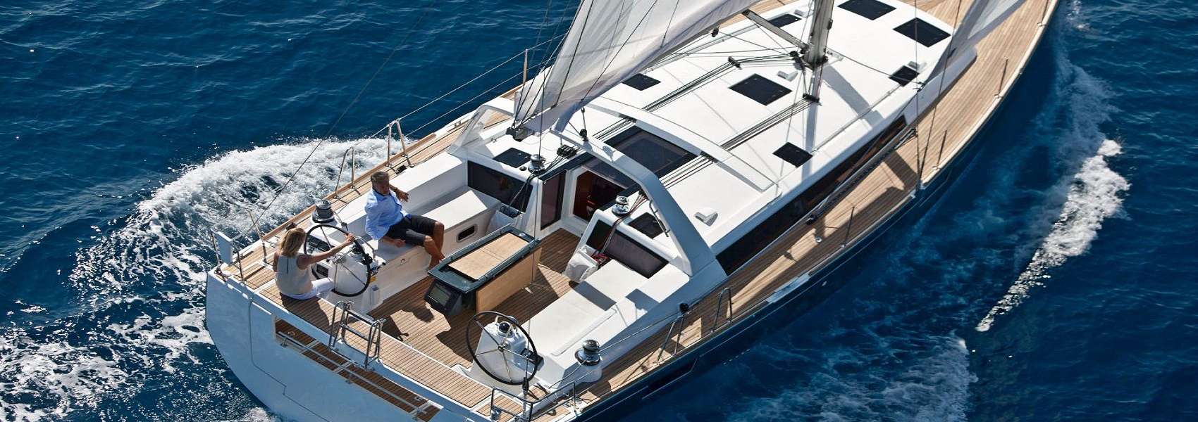 Парусная яхта Oceanis 48