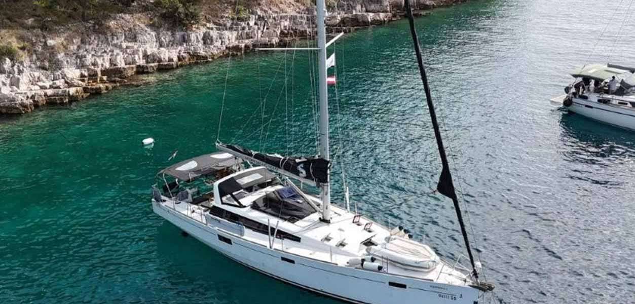 Segelboot Sense 50