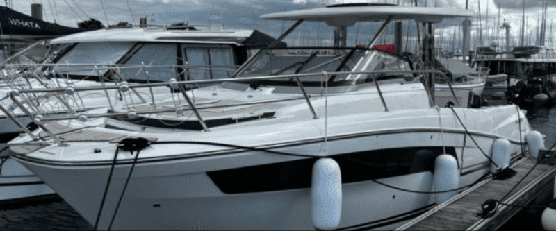 Bateaux à moteur Cap Camarat 10.5