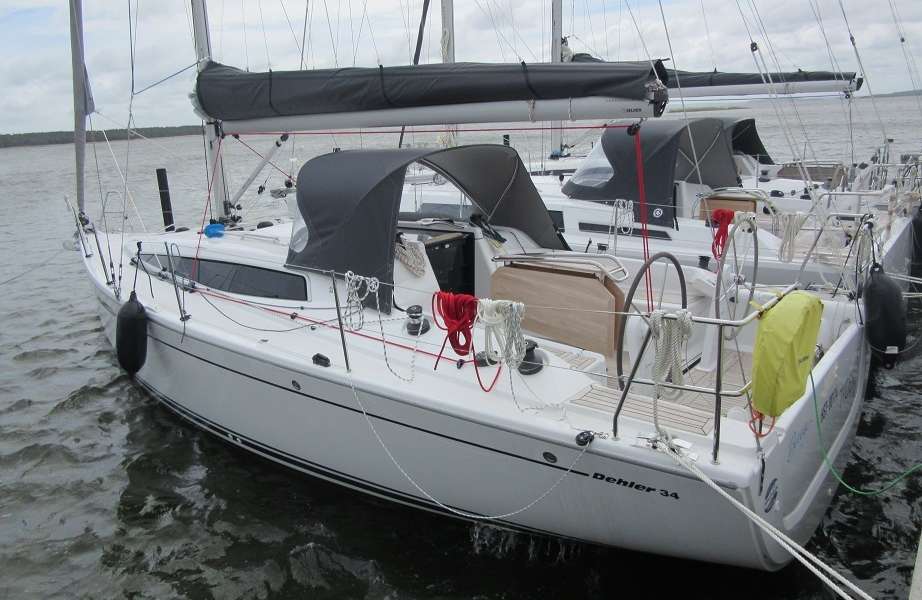Sailboat Dehler 34
