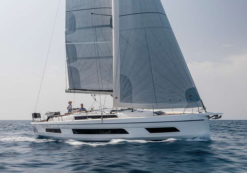 Velero Dufour 41