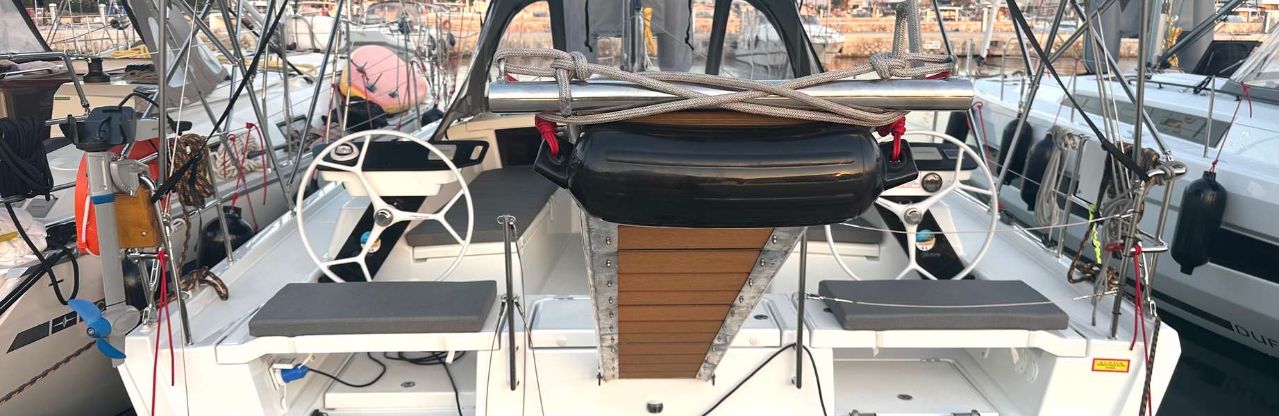 Sailboat Dufour 41