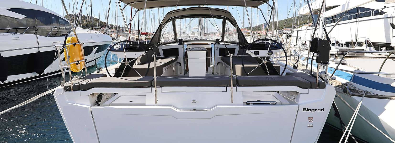 Segelboot Dufour 44