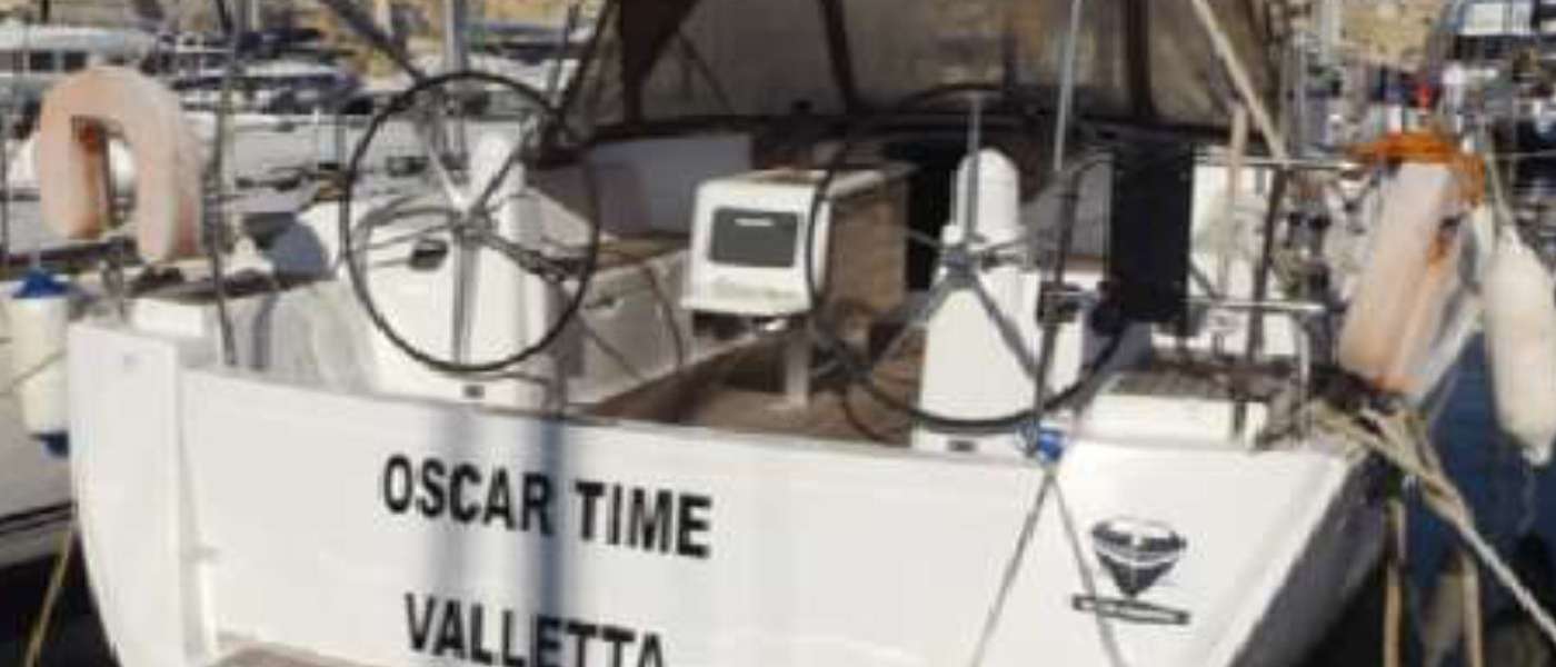 Парусная яхта Dufour 450 Grand Large