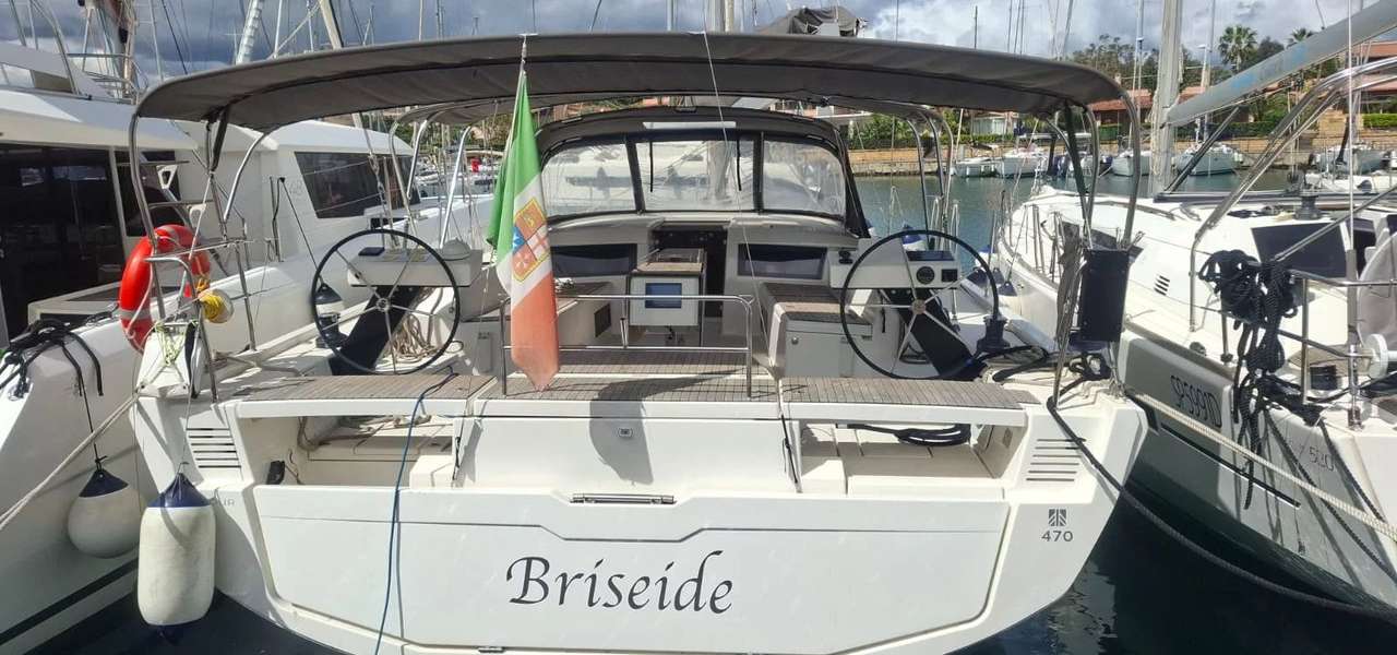 Парусная яхта Dufour 470