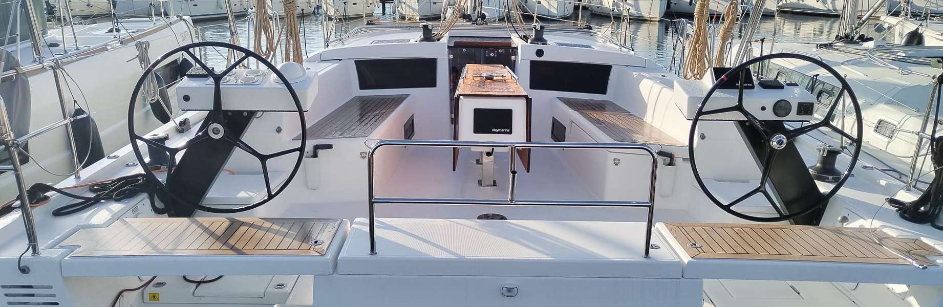 Voilier Dufour 470