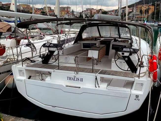 Парусная яхта Dufour 470