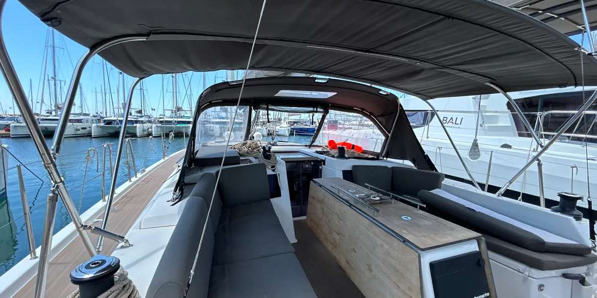 Barca a vela Dufour 470