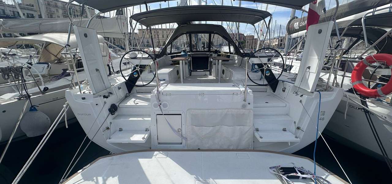 Sailboat Dufour 48
