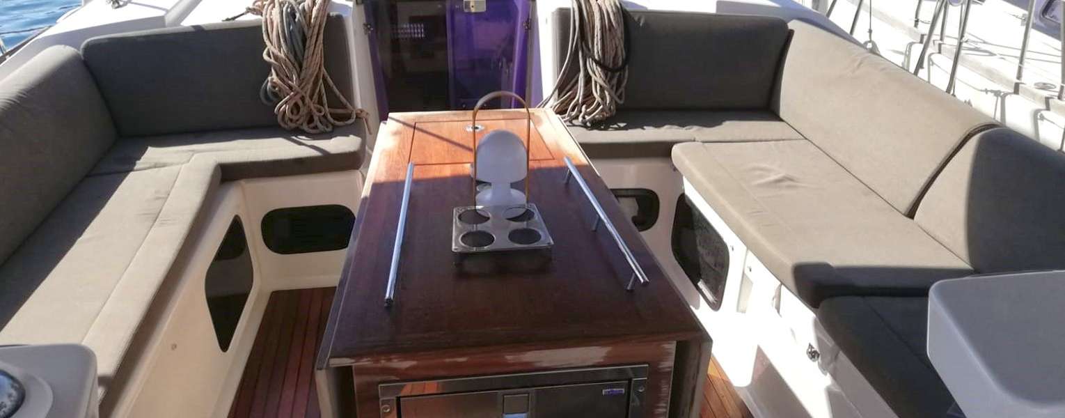 Sailboat Dufour 520 Grand Large
