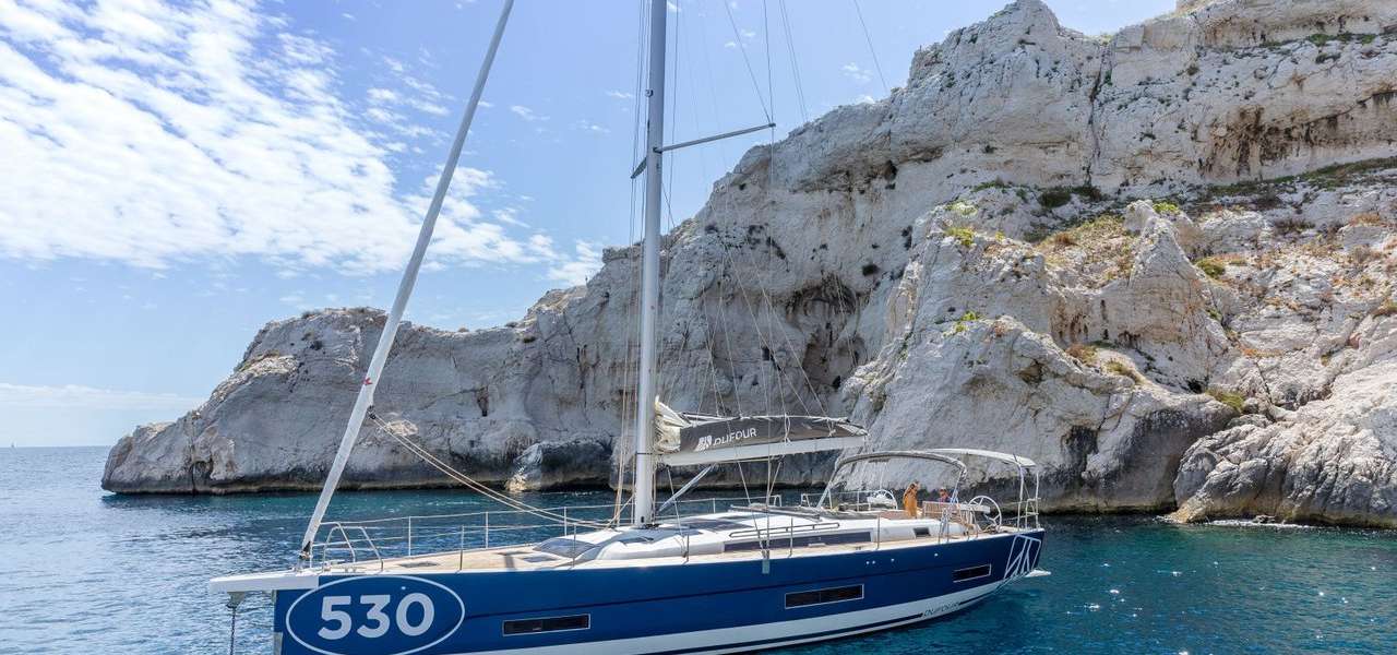 Łódź Żaglowa Dufour 530