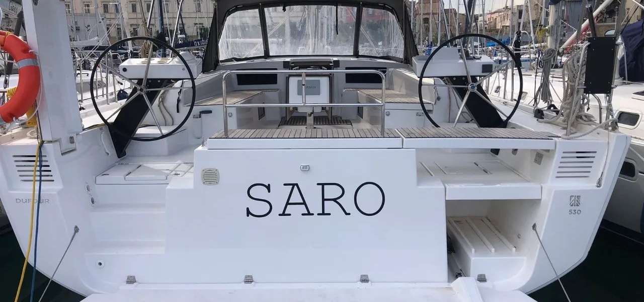 Парусная яхта Dufour 530