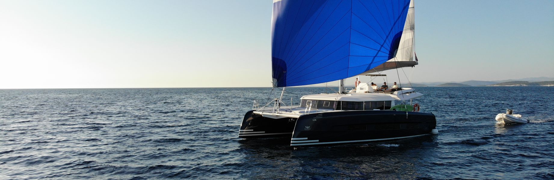 Катамаран Dufour 48 Catamaran