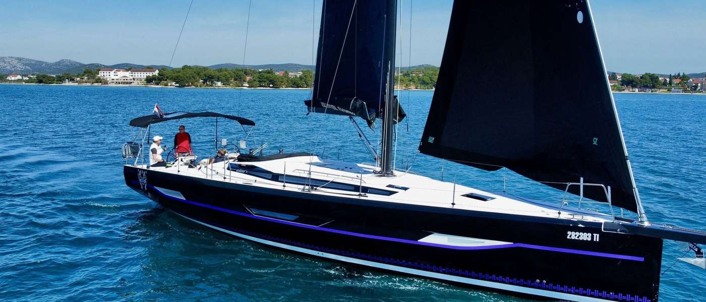 Sailboat Elan E6