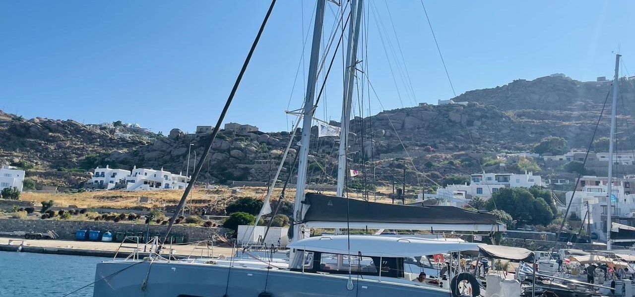 Катамаран Excess 11