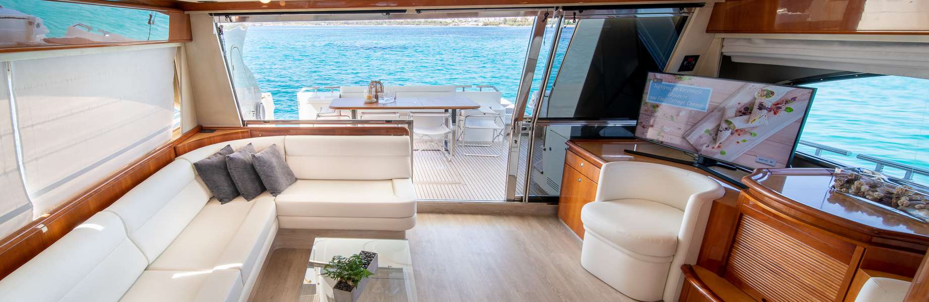 Yacht Ferretti 68