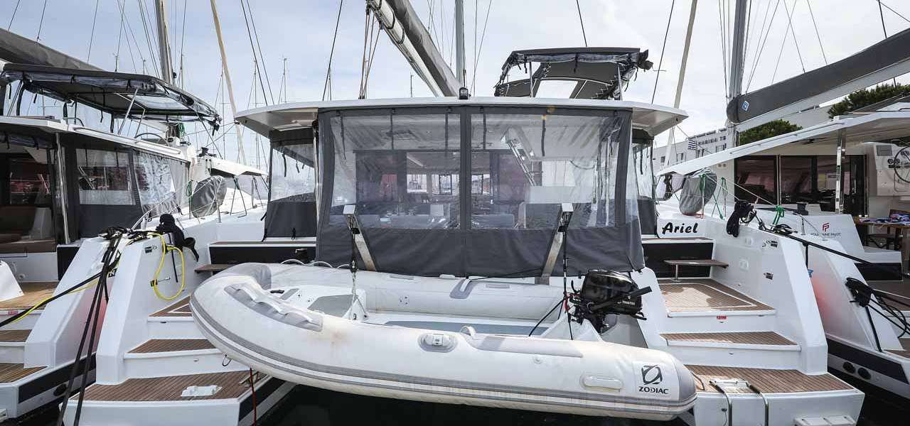 Catamaran Astrea 42