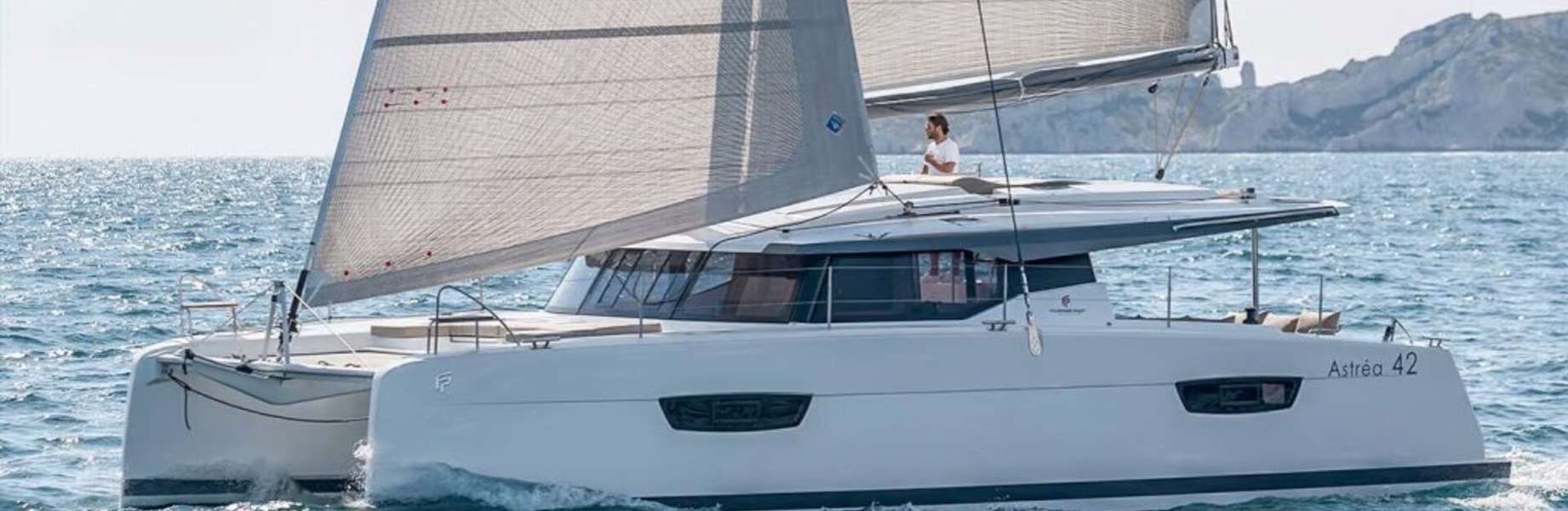 Katamaran Astrea 42