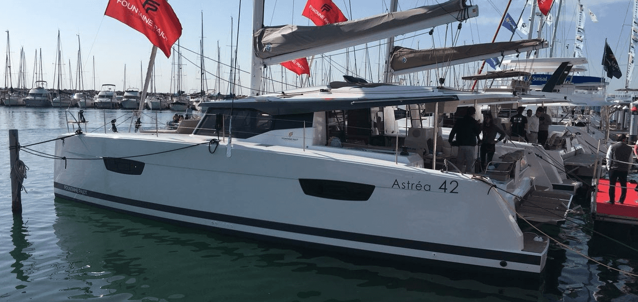 Catamaran Astrea 42