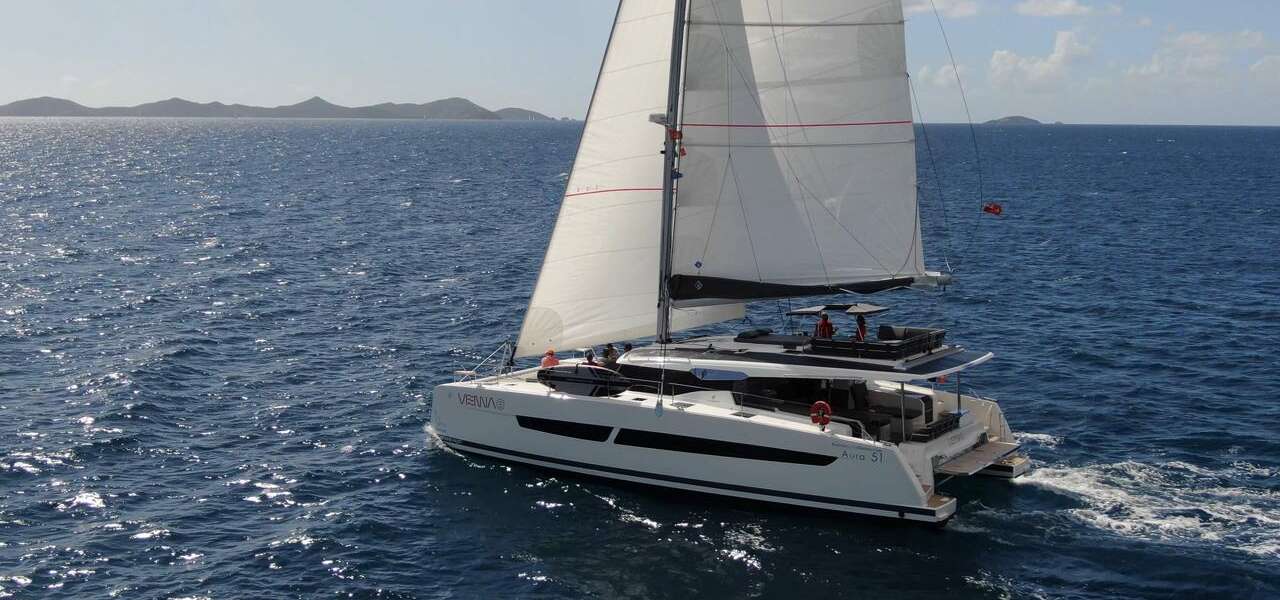 Catamaran Aura 51