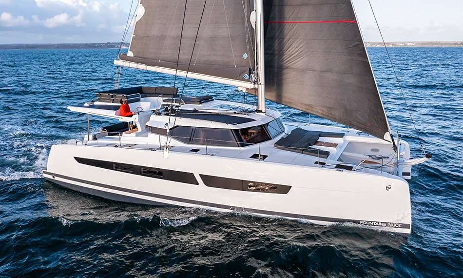 Catamaran Aura 51