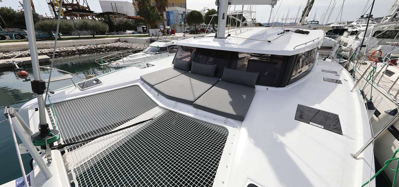 Catamaran Isla 40