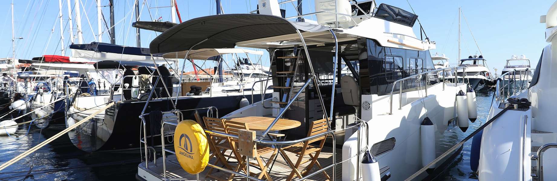 Motorboot Futura 40 Grand Horizon