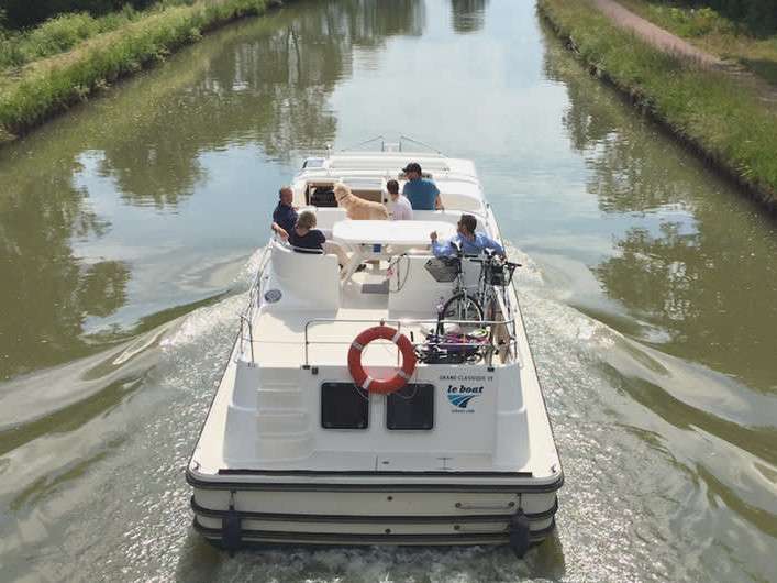 Houseboat Grand Classique