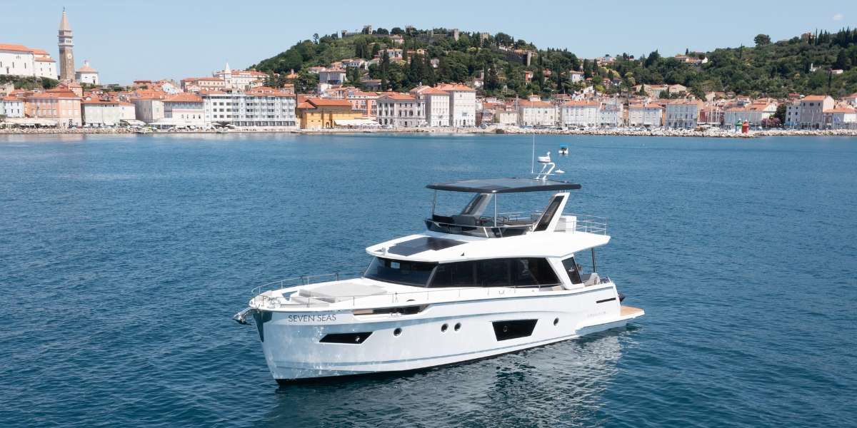 Barco a motor Greenline 58 Fly