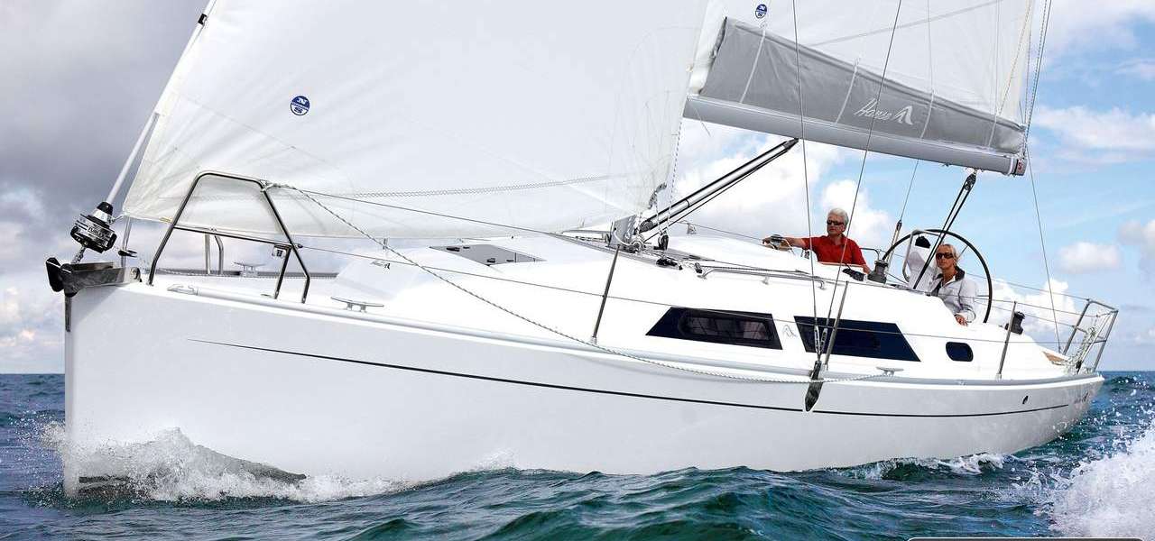 Barca a vela Hanse 325