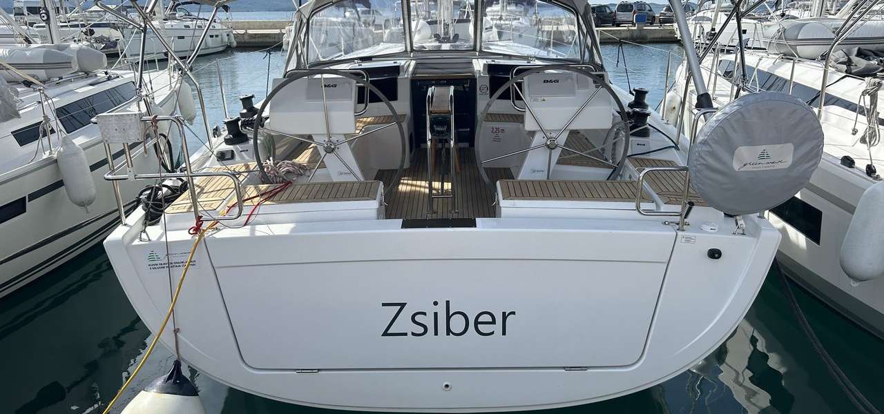 Barca a vela Hanse 455