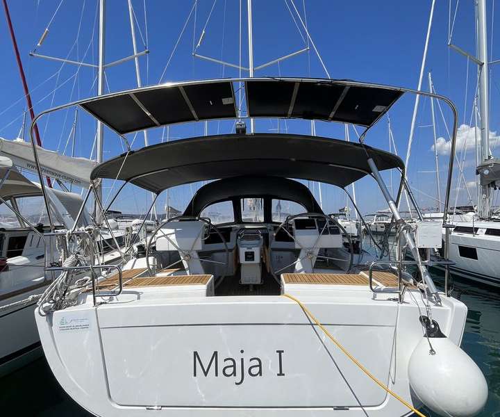 Barca a vela Hanse 455