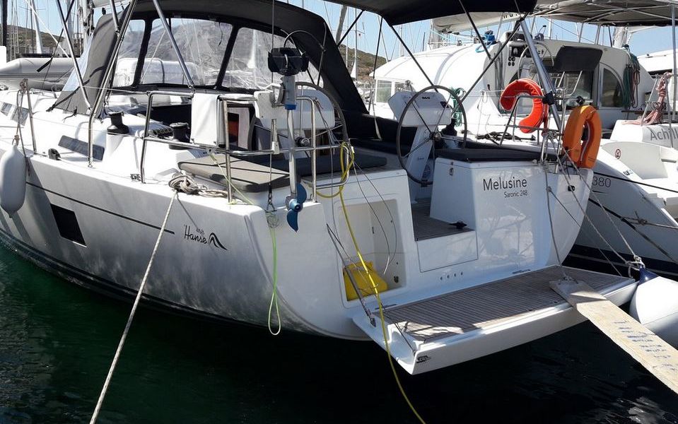 Sailboat Hanse 458