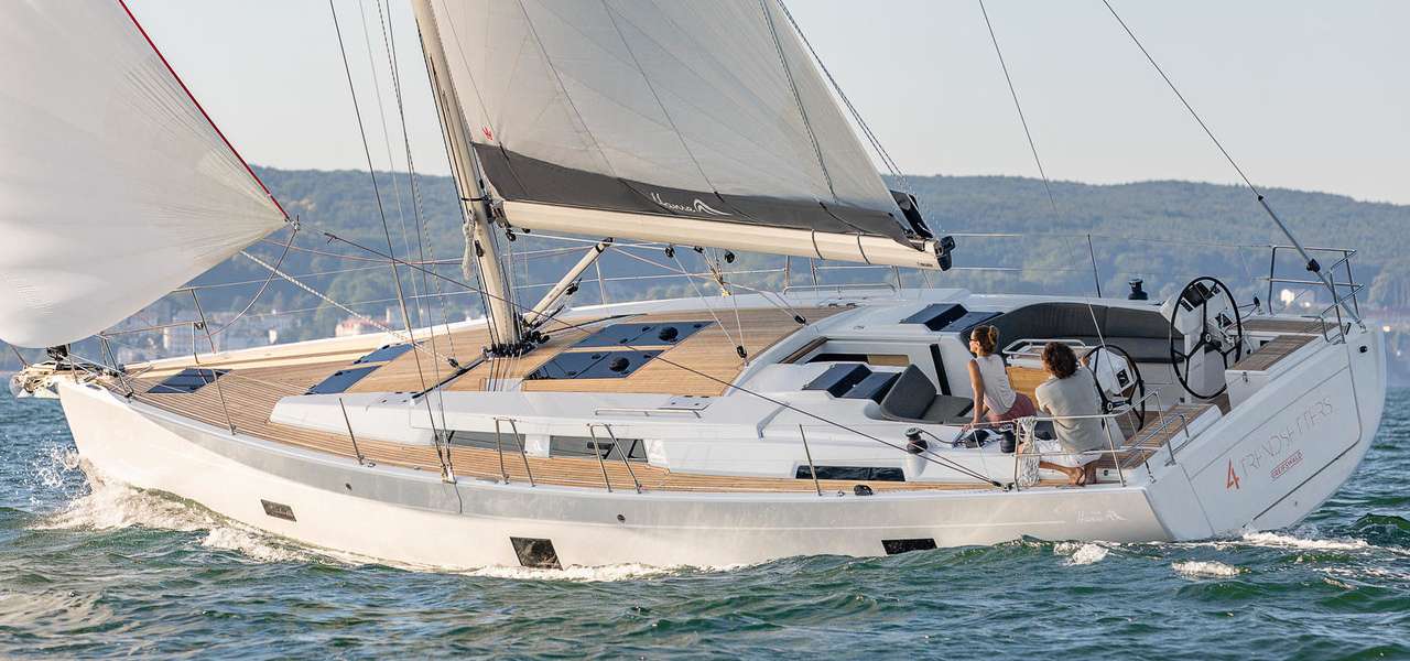 Парусная яхта Hanse 458