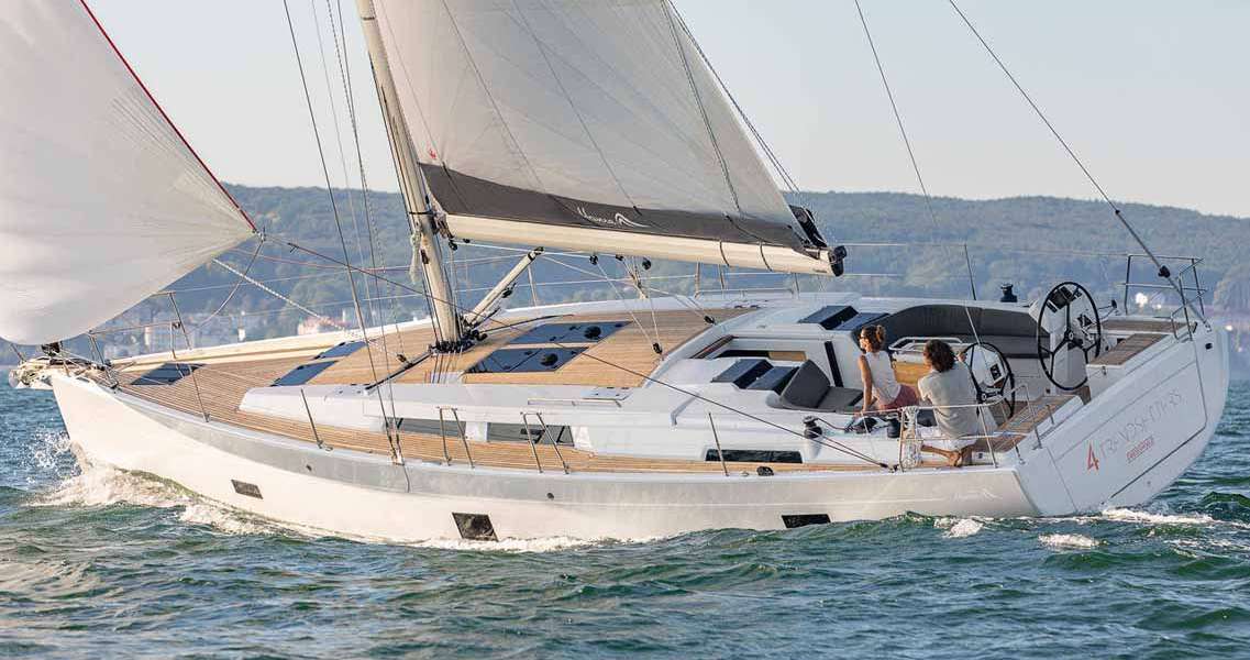 Парусная яхта Hanse 458