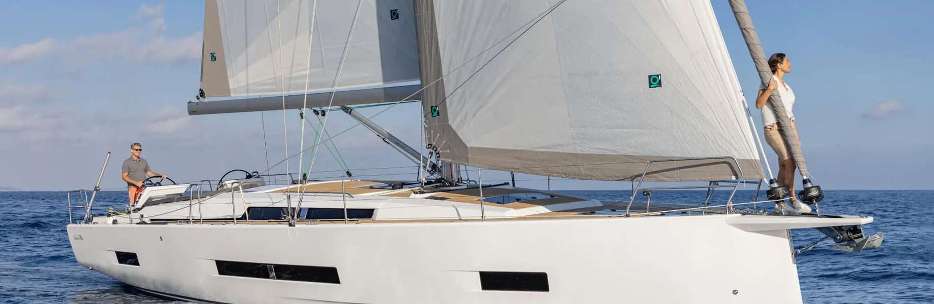 Sailboat Hanse 460