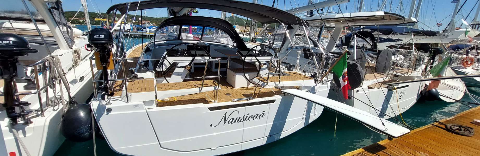 Sailboat Hanse 460