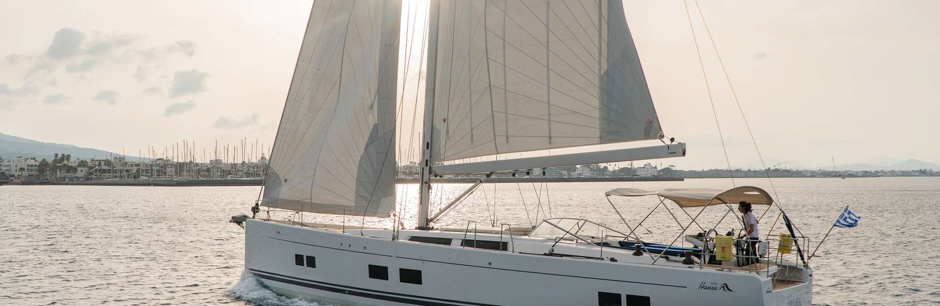 Barca a vela Hanse 588