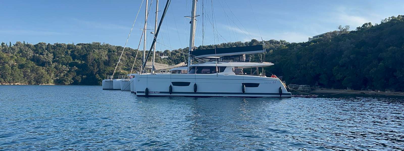 Catamarano Helia 44