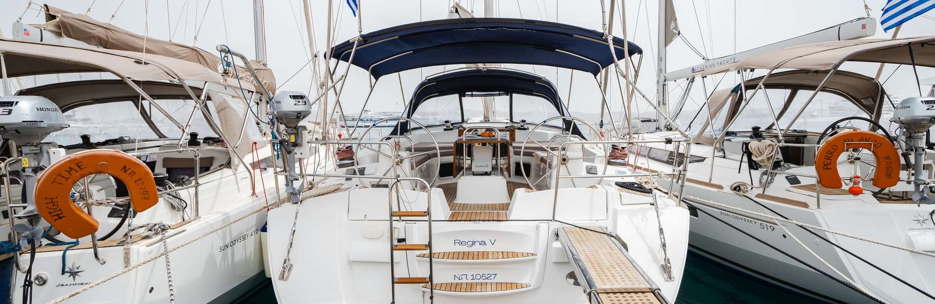 Sailboat Jeanneau 53