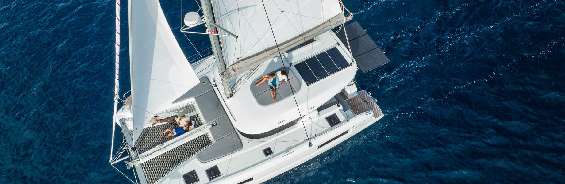 Catamaran Lagoon 38