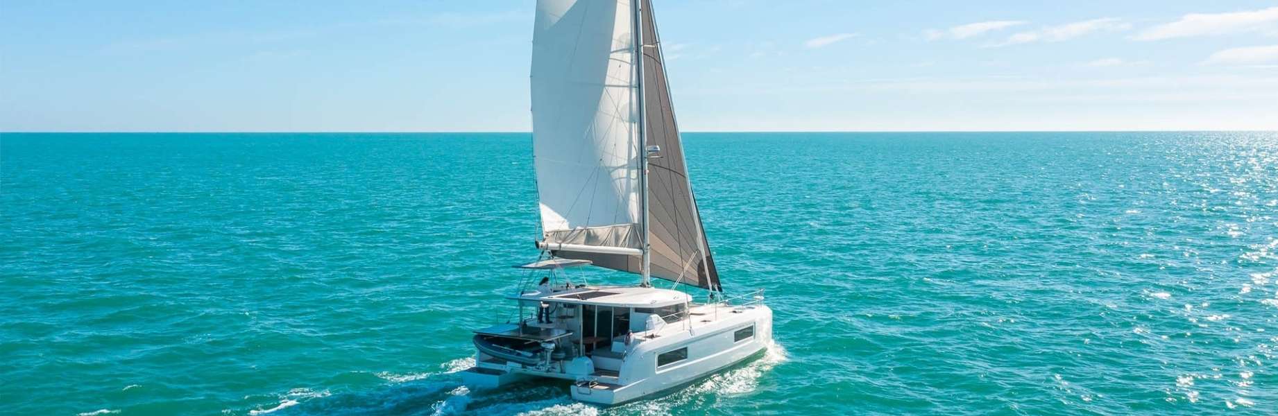 Catamaran Lagoon 38
