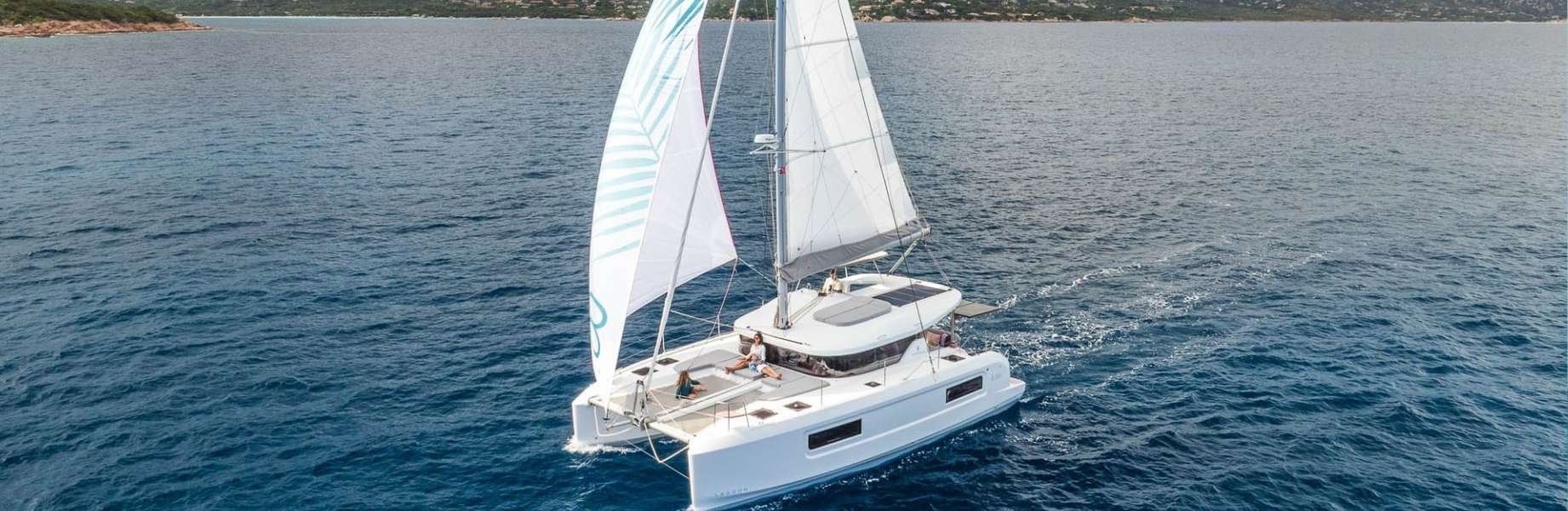 Catamaran Lagoon 38