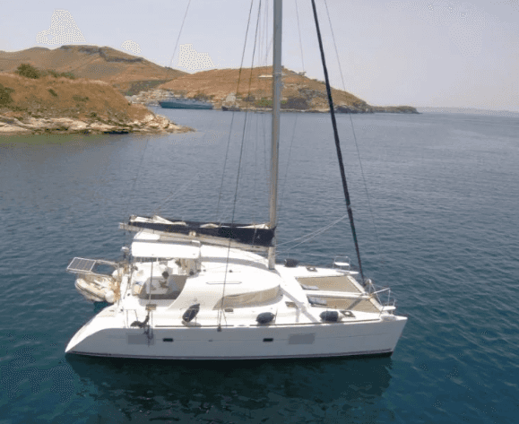 Catamarán Lagoon 380