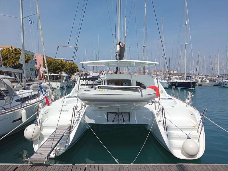 Katamaran Lagoon 380