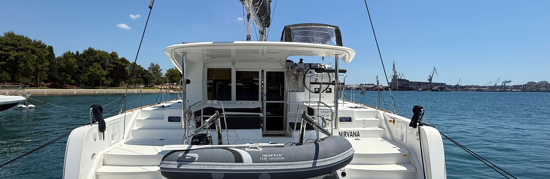 Catamarano Lagoon 39