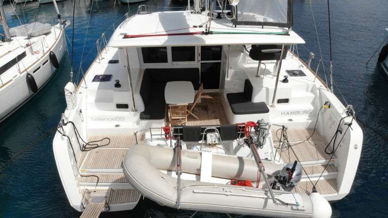 Catamaran Lagoon 40