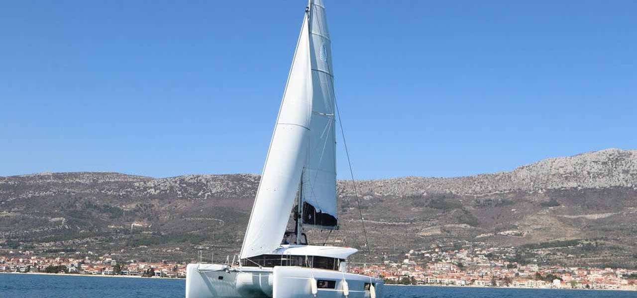 Catamaran Lagoon 40